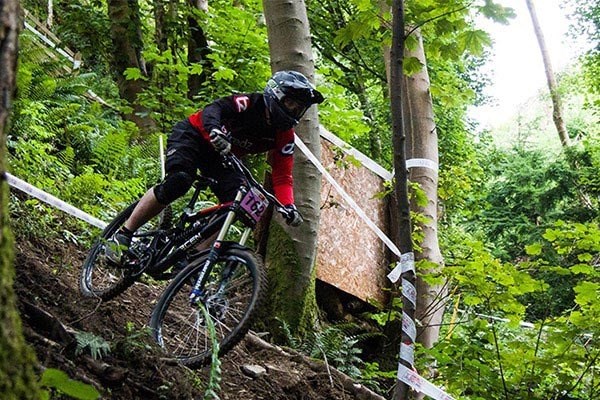 Team Tredz rider Lindsay takes on round 4 of the BDS in Llangollen